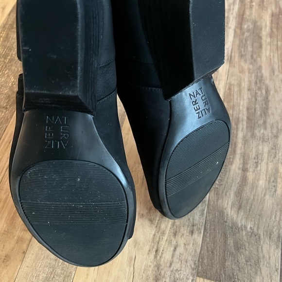 Naturalizer Gemi booties - Picture 11 of 11
